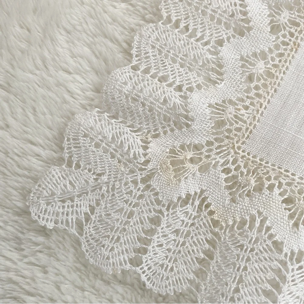 Vintage Bruges Belgium Bobbin Lace Handkerchief Rococo Boxed Linen Bridal Hankie